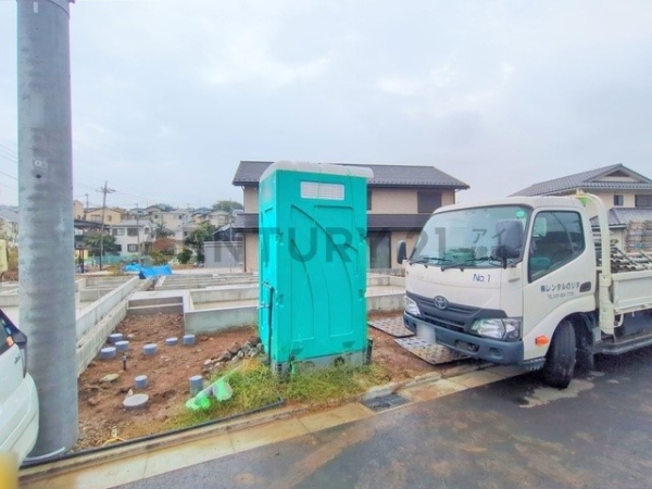 横浜市青葉区大場町　新築一戸建て