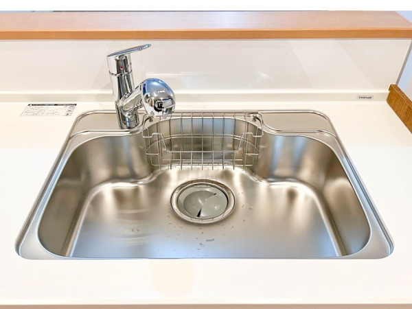 横浜市西区浅間町４丁目　新築一戸建て