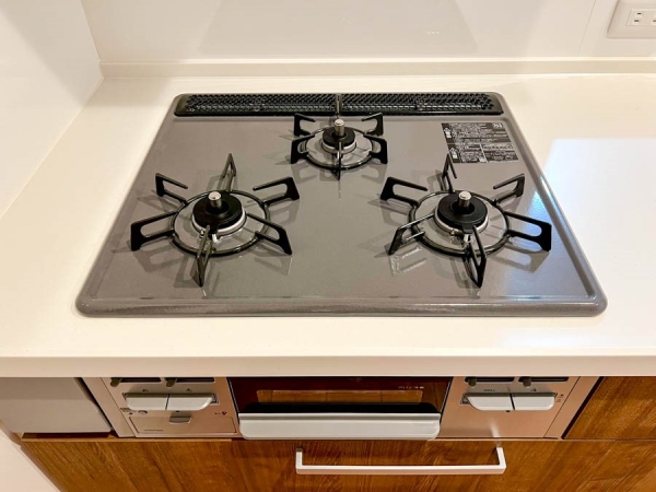 横浜市西区浅間町４丁目　新築一戸建て