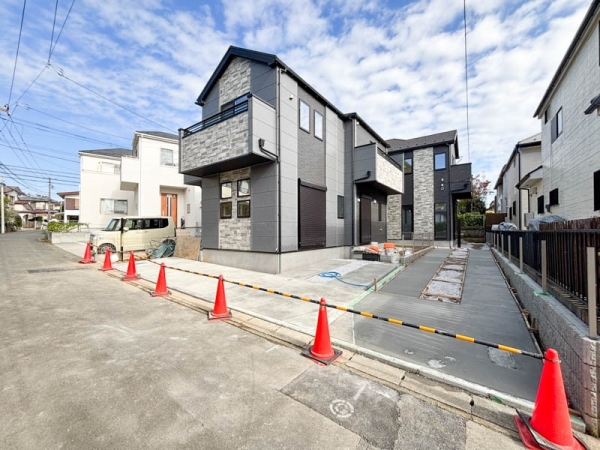 横浜市青葉区奈良町　新築一戸建て