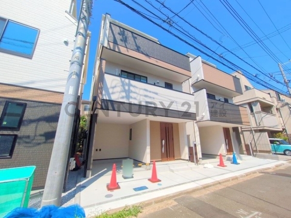 横浜市鶴見区東寺尾東台　新築一戸建て