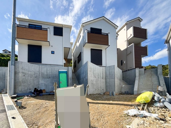 横須賀市船越町１丁目　新築一戸建て