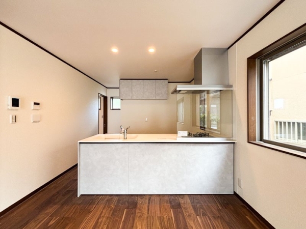 横浜市泉区和泉中央南2丁目 新築一戸建て(キッチン)