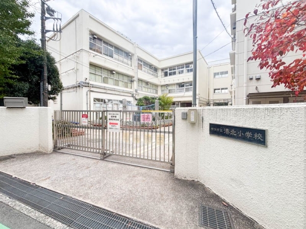 横浜市神奈川区松見町４丁目　新築一戸建て(港北小学校)