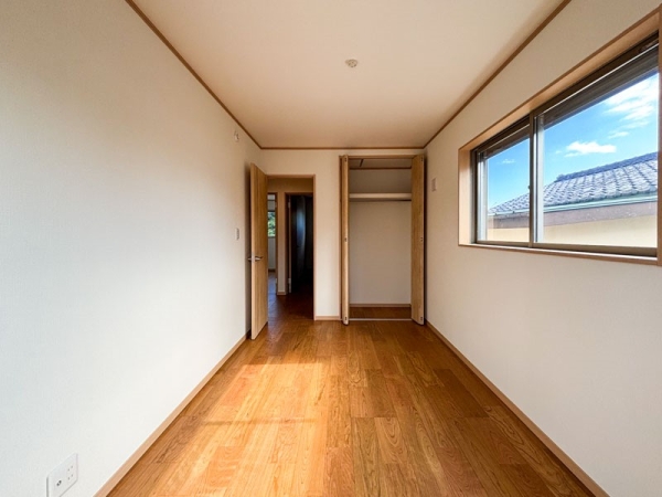 横浜市泉区和泉中央南2丁目 新築一戸建て(洋室)