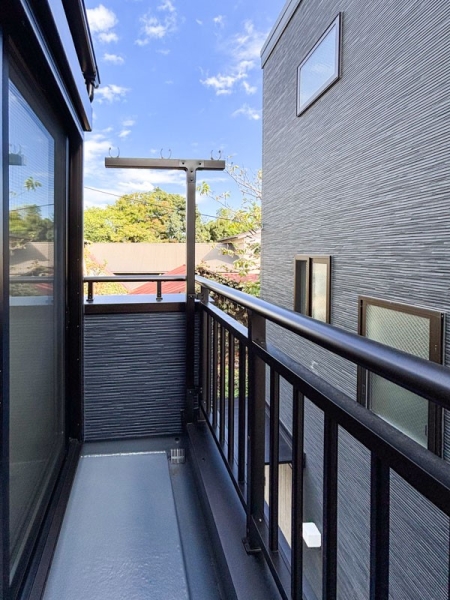 藤沢市羽鳥4丁目 新築一戸建て(バルコニー)