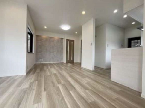 藤沢市鵠沼藤が谷４丁目　中古一戸建て