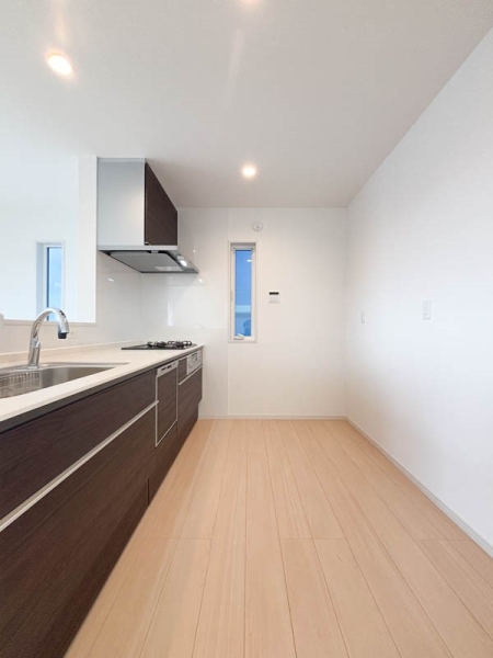 横浜市鶴見区上の宮２丁目　新築一戸建て