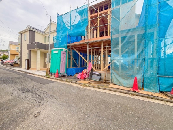 横浜市鶴見区上の宮２丁目　新築一戸建て