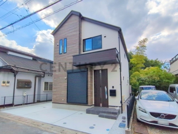 横浜市緑区新治町　新築一戸建て