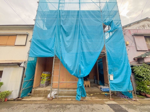 横浜市鶴見区寛政町　新築一戸建て