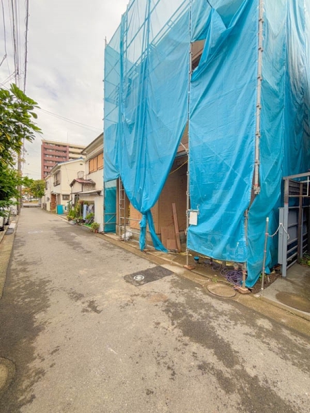 横浜市鶴見区寛政町　新築一戸建て