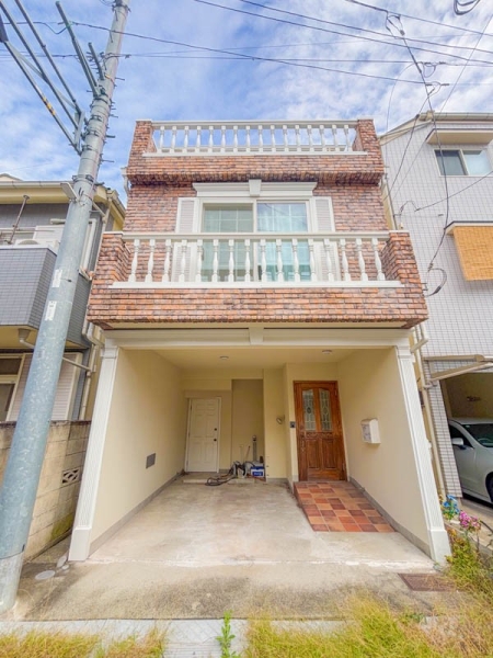 横浜市磯子区滝頭２丁目　中古一戸建て