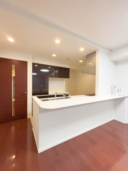 ラ・アトレ横濱鶴見２