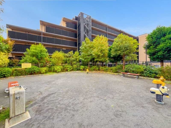 プラウド鎌倉岩瀬