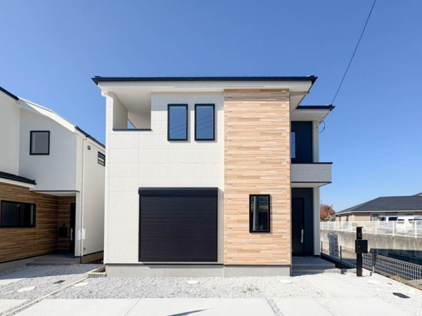 横浜市港南区日野中央２丁目　新築一戸建て