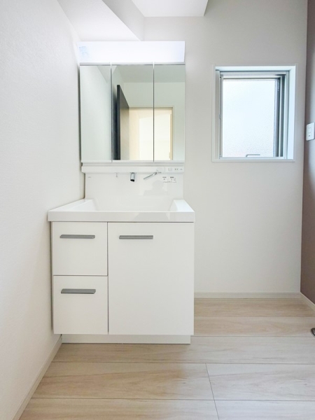 藤沢市善行６丁目　新築一戸建て