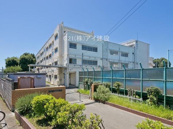 横浜市保土ケ谷区明神台　新築一戸建て(横浜市立保土ヶ谷中学校)