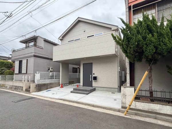 横浜市鶴見区上の宮１丁目　新築一戸建て