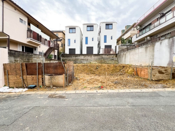 川崎市中原区井田３丁目　新築一戸建て