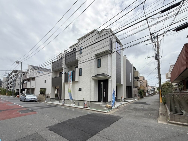 川崎市幸区古川町　新築一戸建て