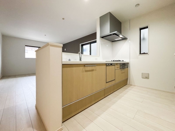 逗子市沼間６丁目　新築一戸建て