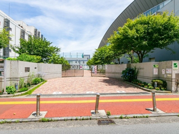 川崎市川崎区旭町２丁目の中古一戸建て(川崎市立富士見中学校)
