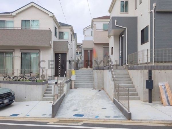 横浜市緑区いぶき野　新築一戸建て