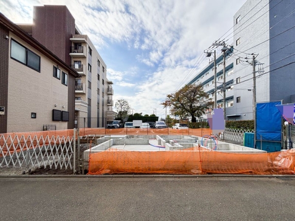 大和市深見西３丁目　新築一戸建て