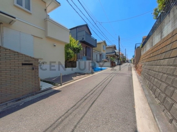 横浜市金沢区片吹　新築一戸建て
