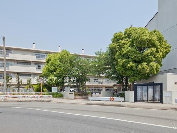 横浜市中区本牧元町の中古一戸建て(横浜市立大鳥中学校)