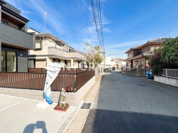 横浜市都筑区加賀原１丁目　新築一戸建て