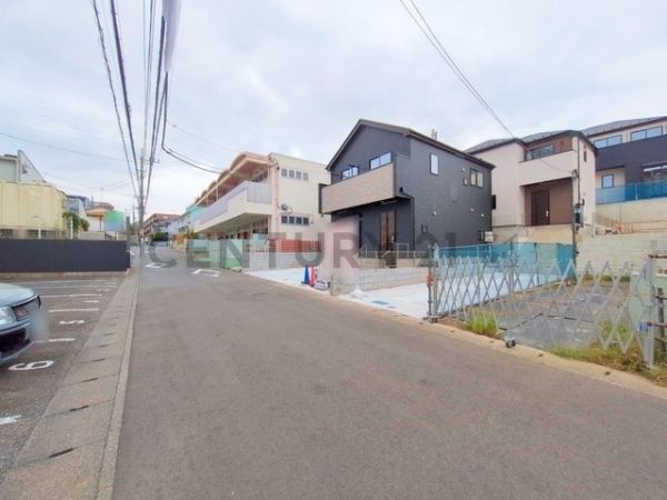 川崎市宮前区鷺沼２丁目　新築一戸建て