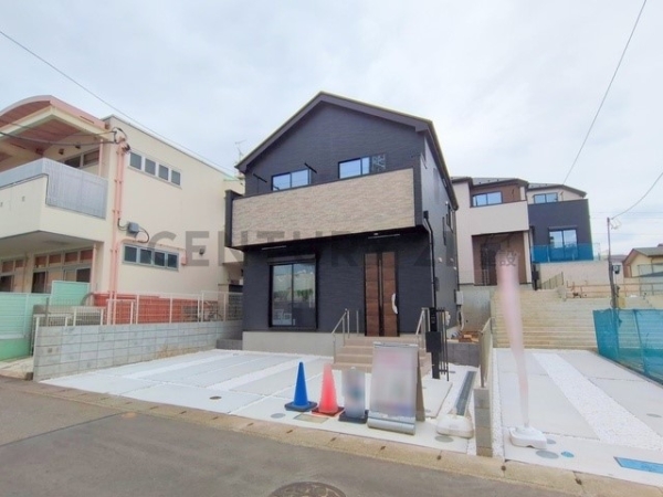 川崎市宮前区鷺沼2丁目 新築一戸建て