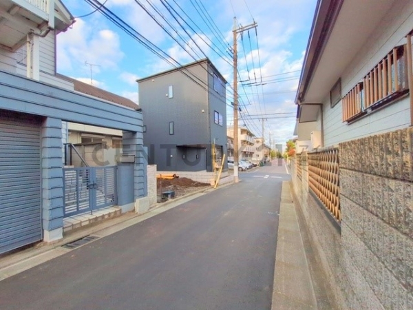 川崎市高津区梶ケ谷２丁目　新築一戸建て