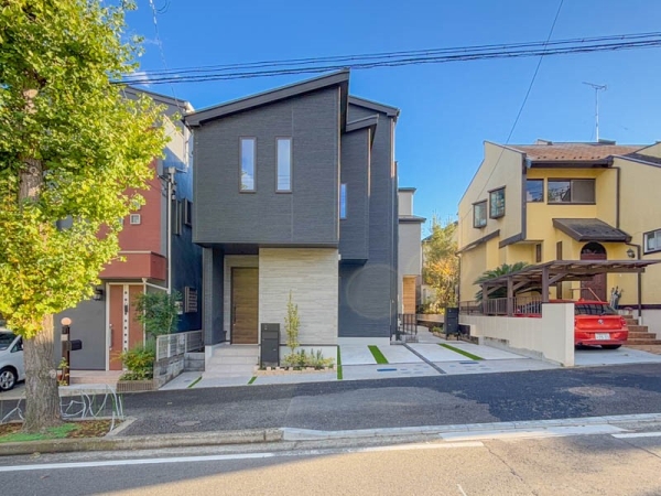 横浜市青葉区もみの木台　新築一戸建て