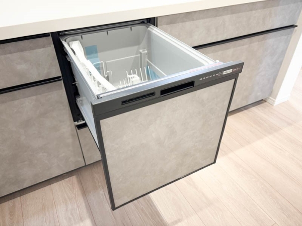 横浜市青葉区もみの木台　新築一戸建て