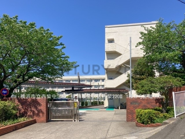 横浜市金沢区西柴２丁目　新築一戸建て(横浜市立西柴中学校)