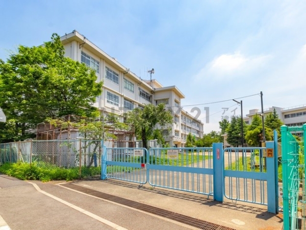 川崎市宮前区南平台の中古一戸建て(川崎市立白幡台小学校)