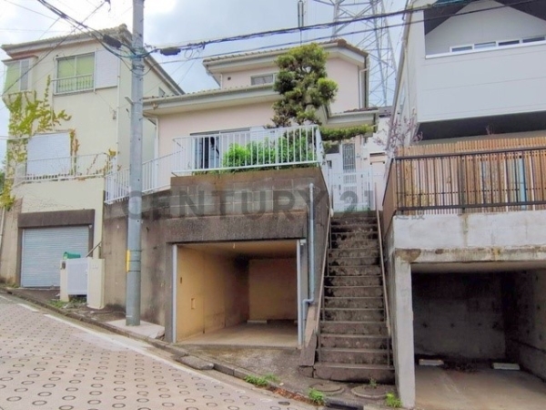 横浜市磯子区栗木2丁目 中古一戸建て