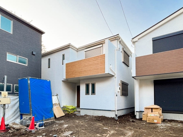 横浜市緑区鴨居町　新築一戸建て