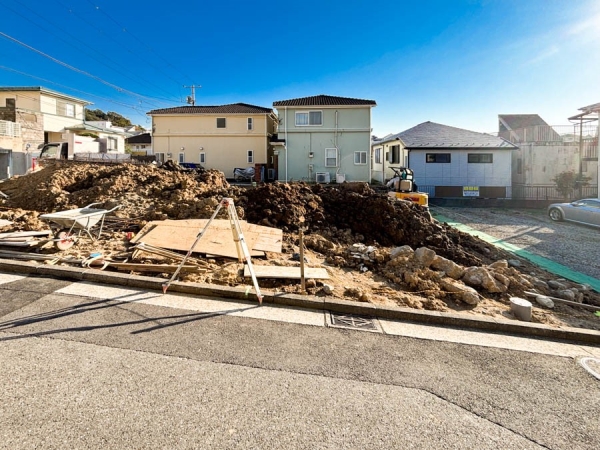 横浜市磯子区森が丘１丁目　新築一戸建て