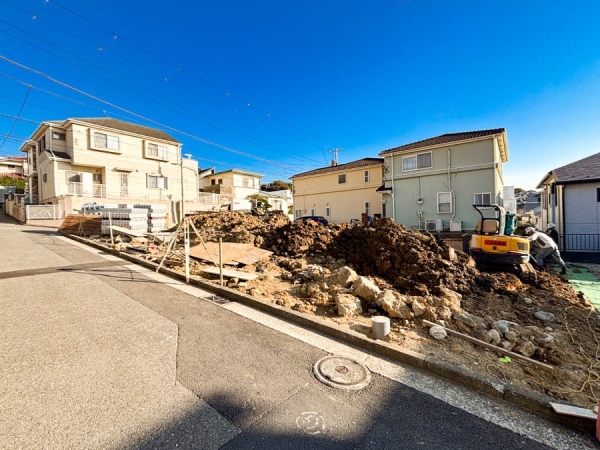 横浜市磯子区森が丘１丁目　新築一戸建て