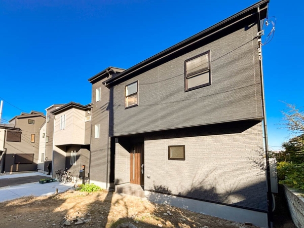 横浜市戸塚区戸塚町　新築一戸建て