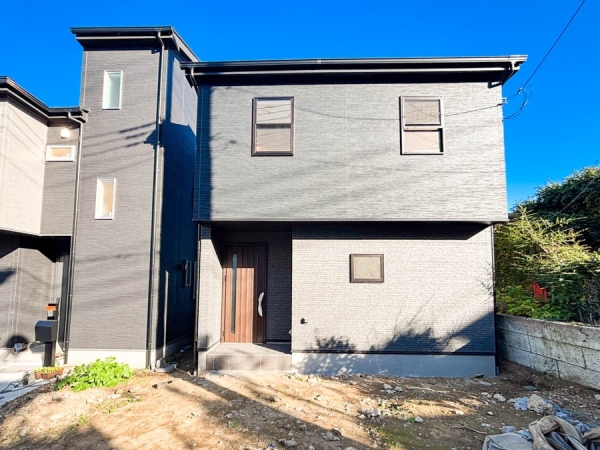 横浜市戸塚区戸塚町　新築一戸建て