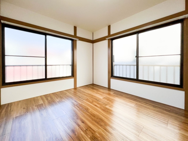 座間市ひばりが丘３丁目の中古一戸建て