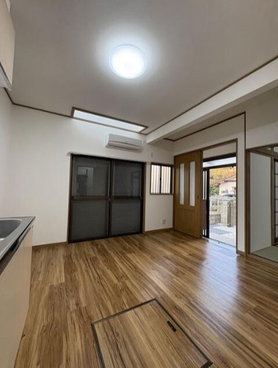 座間市ひばりが丘３丁目の中古一戸建て