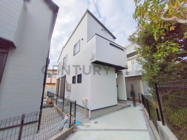 川崎市宮前区菅生６丁目　新築一戸建て