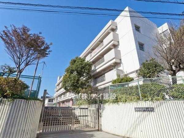 横浜市西区西戸部町２丁目の中古一戸建て(横浜市立戸部小学校)