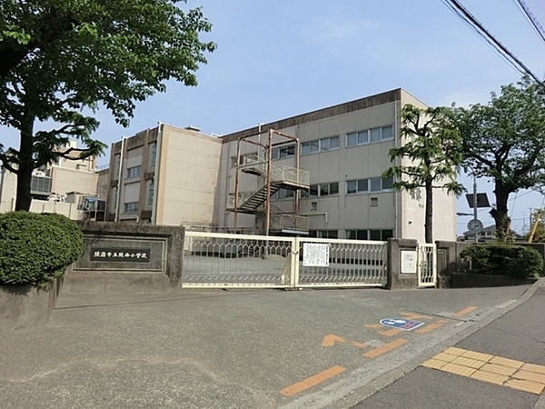 綾瀬市綾西２丁目　新築一戸建て(綾瀬市立綾西小学校)